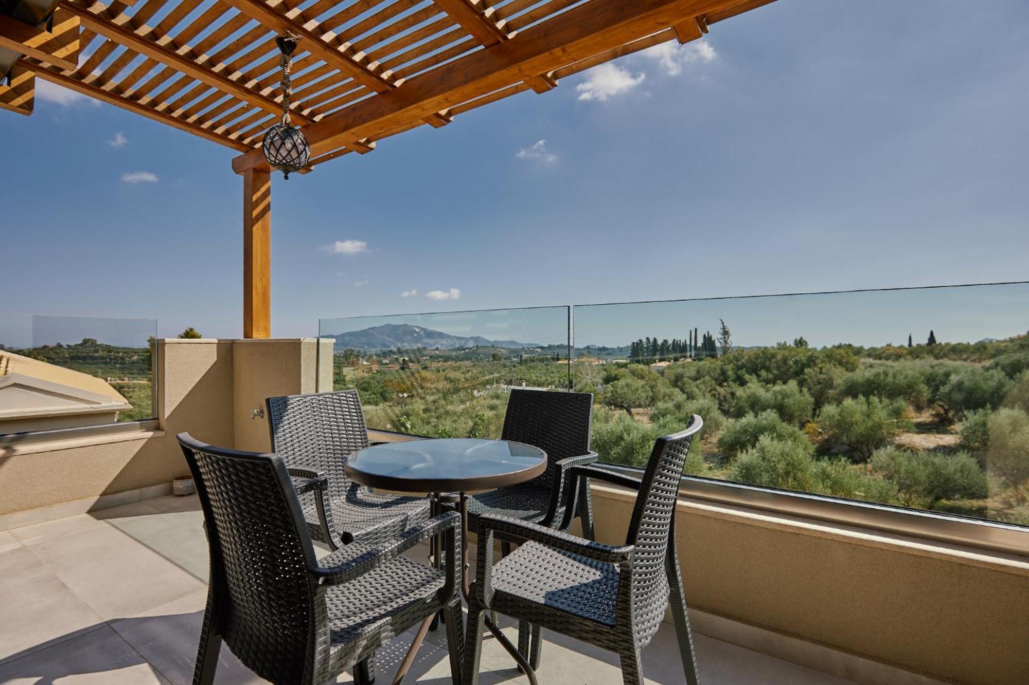 Villa Azor Luxury Ii *