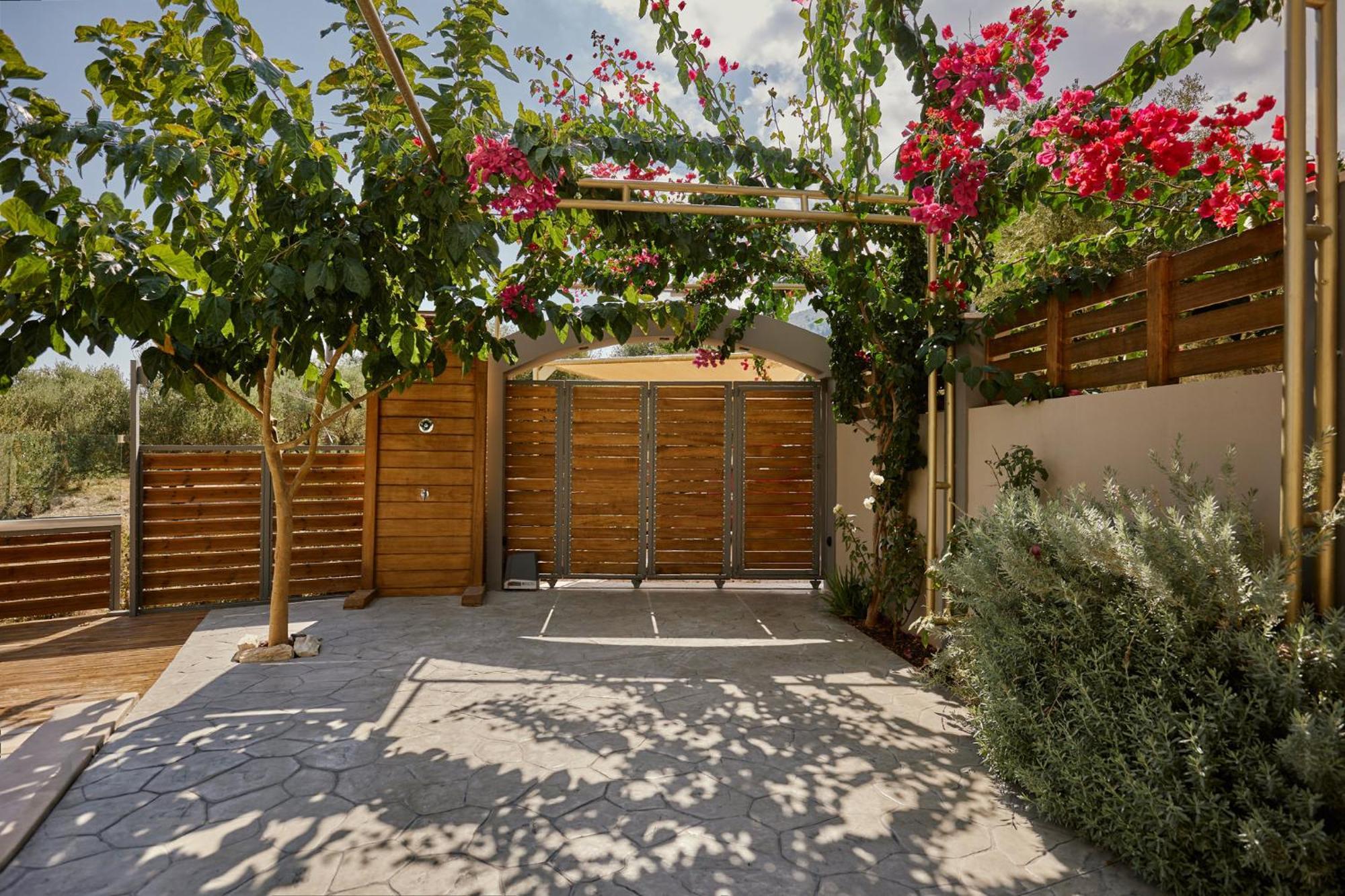 Azor Luxury Ii Villa